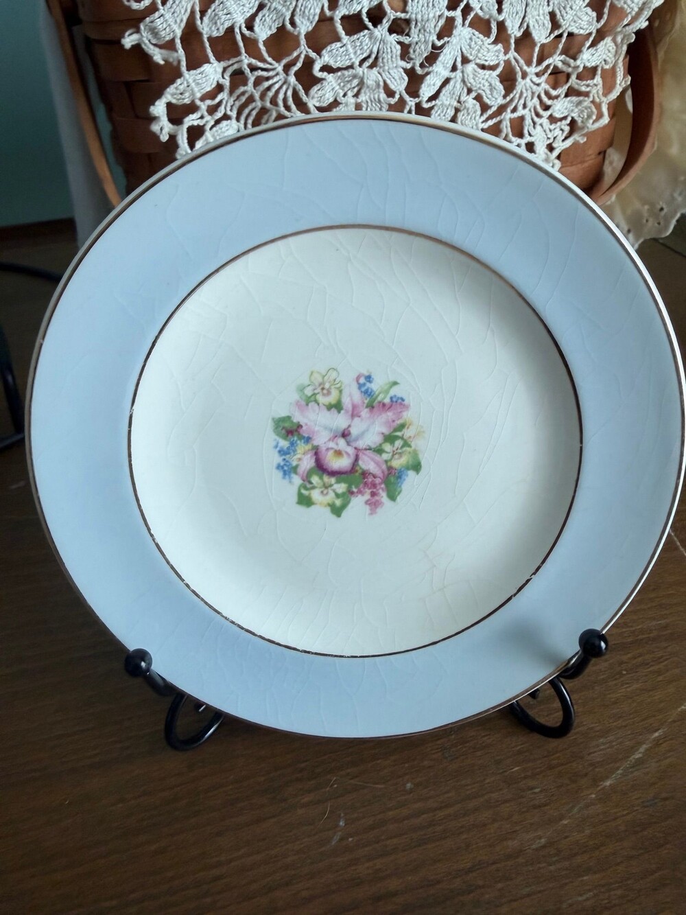 #48 vintage Royal china Blue Orchid pattern small plate